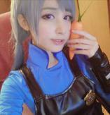 女主播模仿表情,趣味横生的表情盛宴